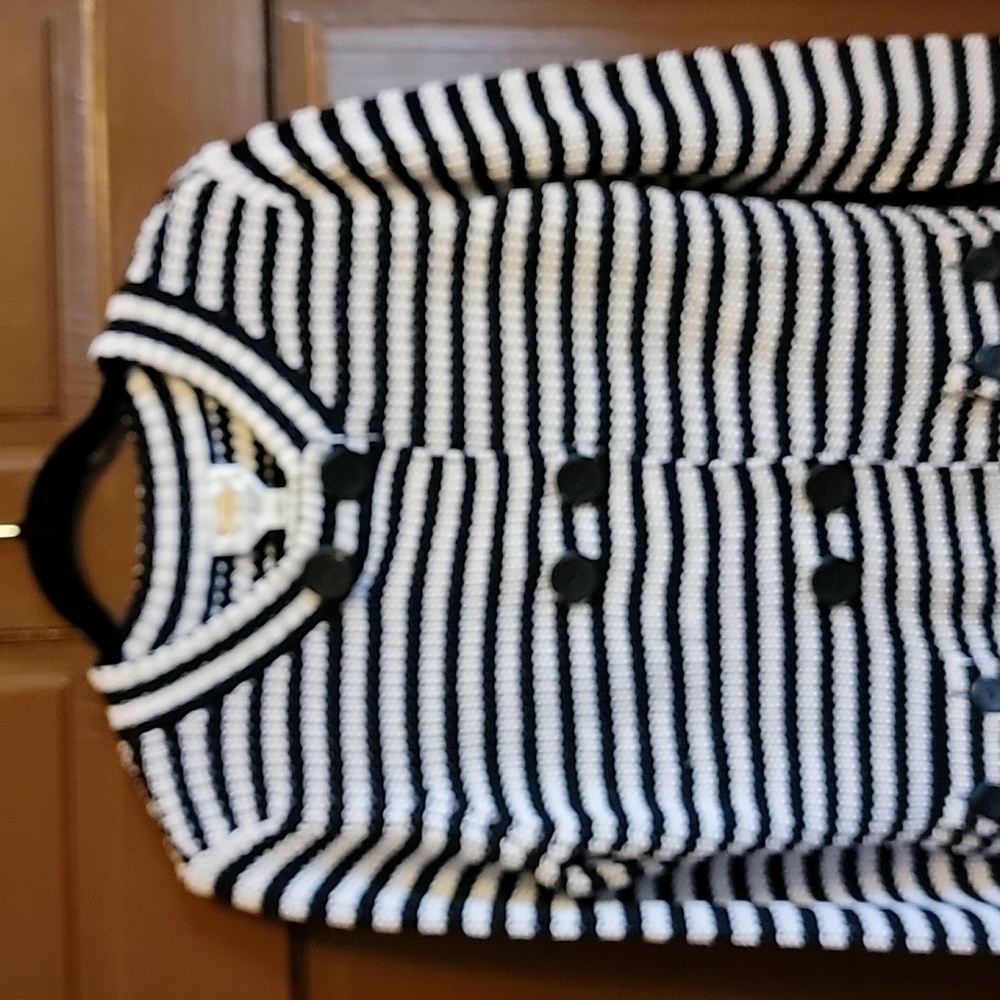 Talbots-Navy/white striped across sweater long sleeved Size L.